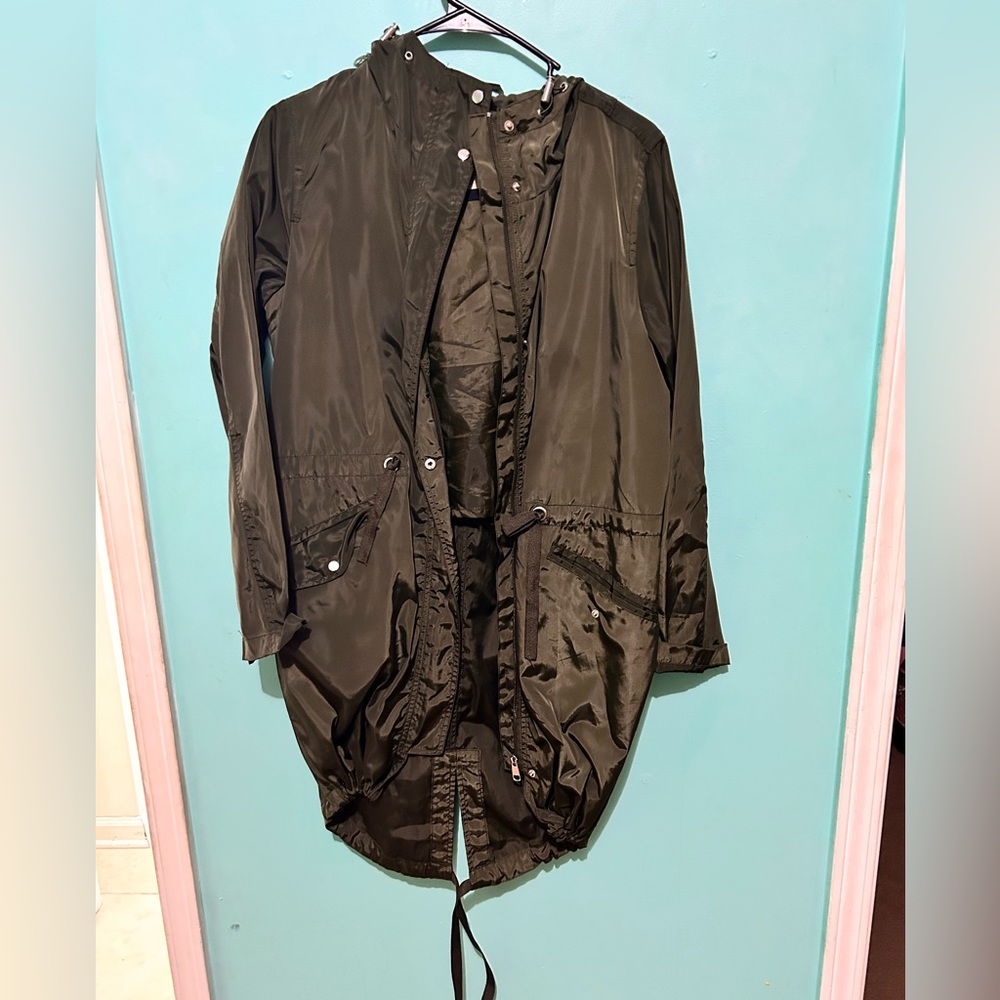 Rain/ wind breaker trench coat